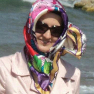 Esra  Ermiş Profile Picture